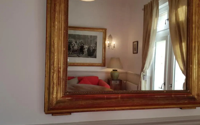 Château de Salvert - Appartement & Chambre d'Hôtes