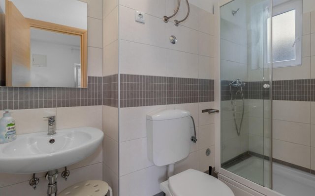 Awesome Apartment in Crikvenica With Wifi