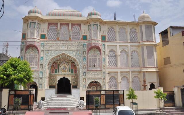 Hotel Rani Mahal