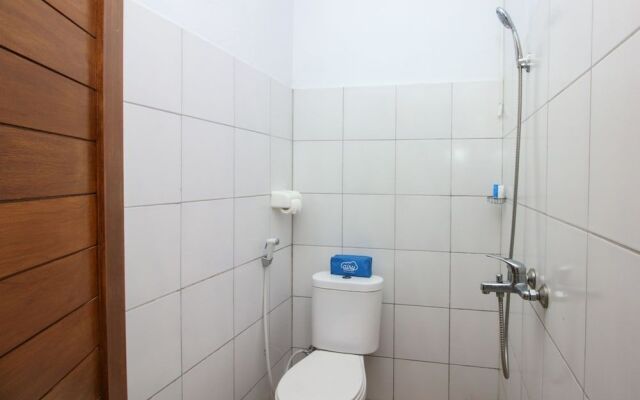 Airy Sunset Road Pararaton 6 Bali