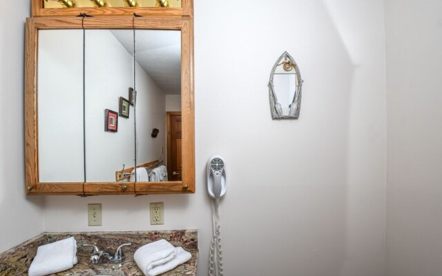 Slip Away Chalet 4 Bedroom House