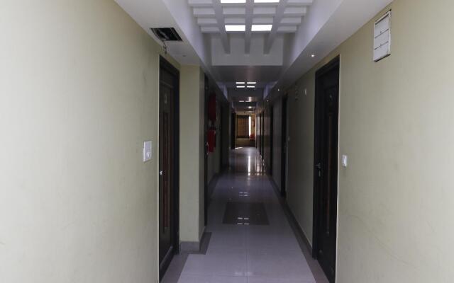 OYO 24178 Hotel Vrindavan Regency
