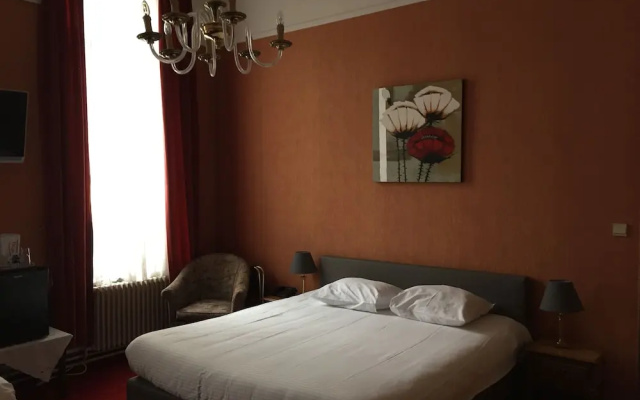 Station Hotel