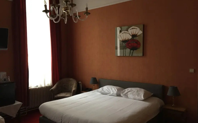 Station Hotel