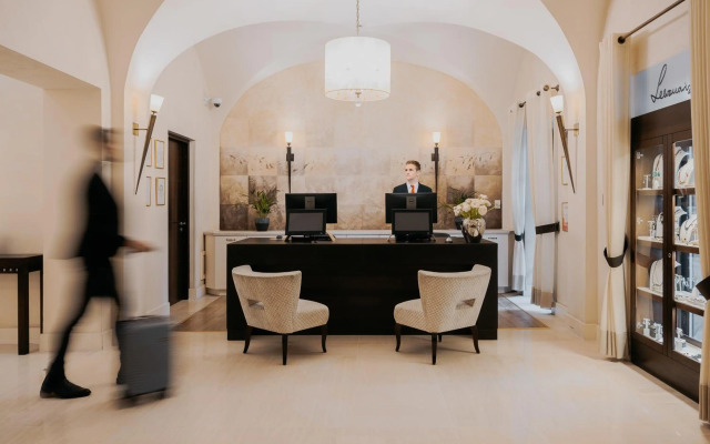 Mamaison Le Regina Boutique Hotel