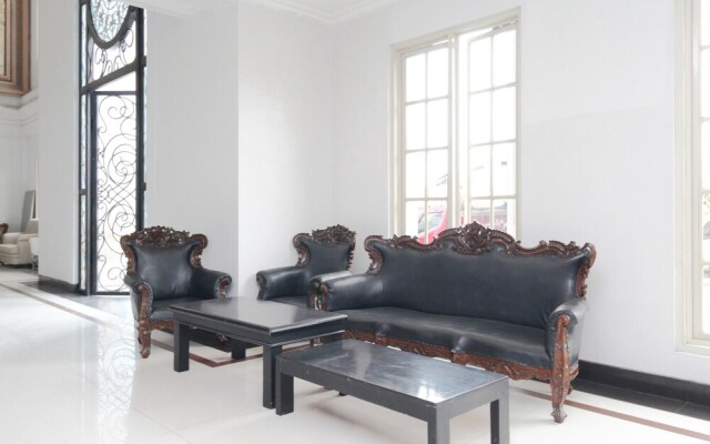 Airy Pattimura 30 Palu