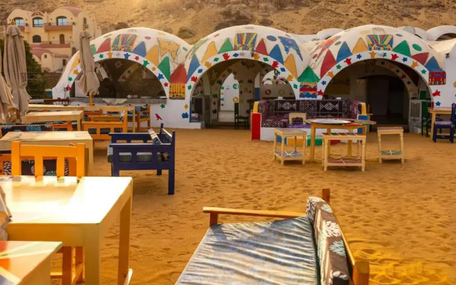 Onaty Ka Guest House