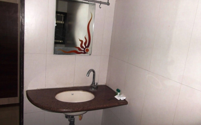 Hotel Neelam Executive
