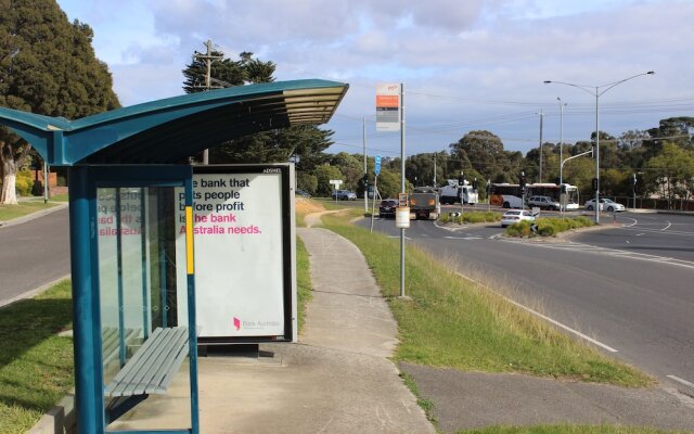 Australian Home Away @ East Doncaster Andersons Creek 1