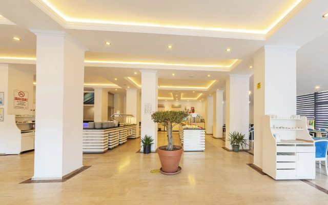Kayamaris Hotel