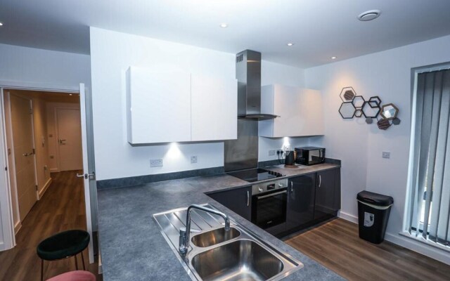 Immaculate 2-bed Apartment in London