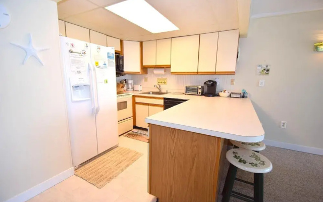 Harbour Island 302l 2 Bedroom Condo