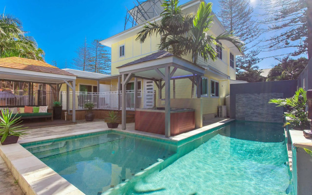 Azur Byron Bay