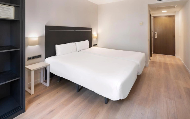 B&B Hotel Barcelona Rubi