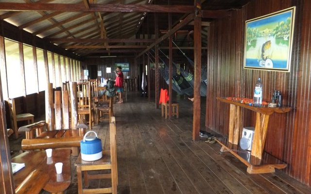 Amazon Lake Lodge