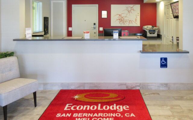 Econo Lodge San Bernardino I-215