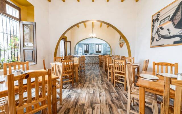 Hotel Meson de Isabel