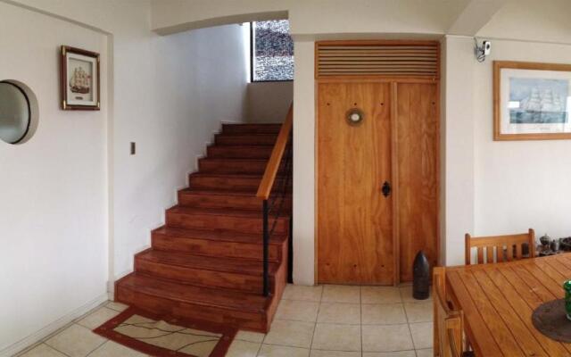 Hotel Blanco Encalada