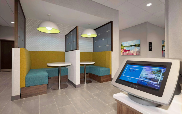 Hampton Inn Midland, On