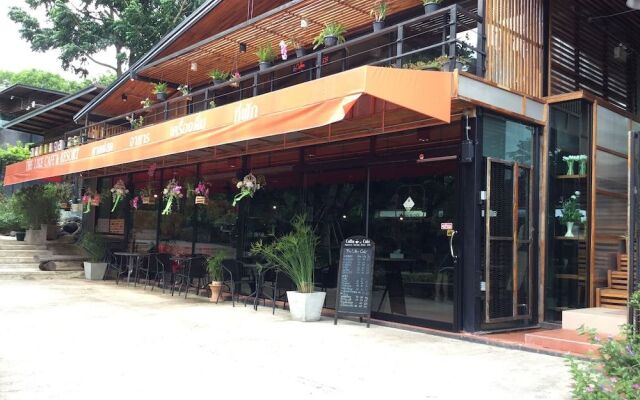 The Like Resort
