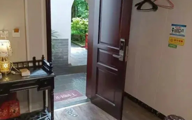 Liuyinlu Hostel