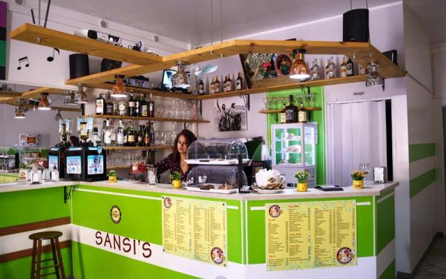 Sansi´s Sapri Camere