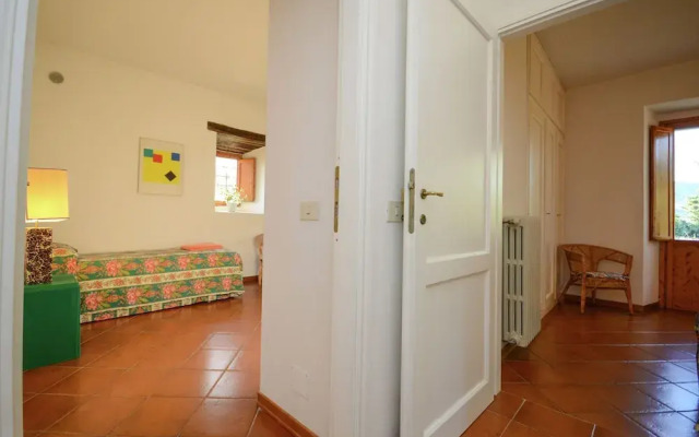 Sprawling Villa With Breathtaking Views In Emilia-Romagna
