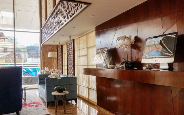 Louis Kienne Hotel Pandanaran