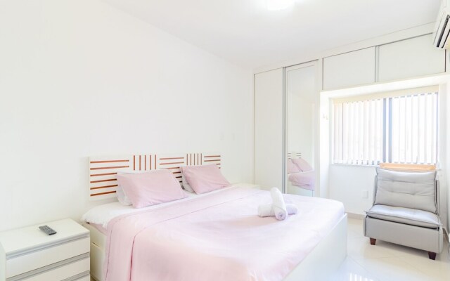 BR04 Quarto e Sala Edifício Summer Flat