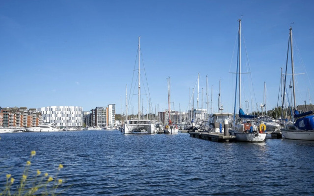 Ipswich Town Centre Apartment 7