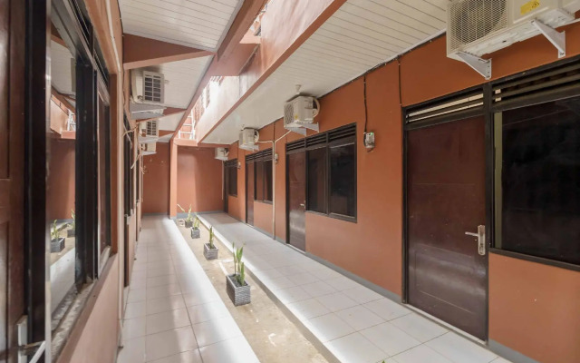 Formerly RedDoorz Syariah @ Bulak Kapal