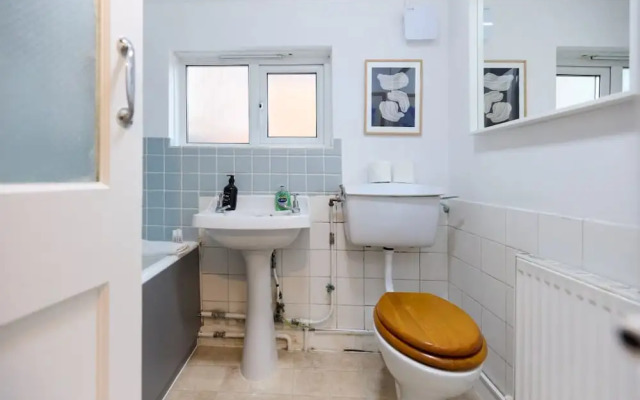 The Nunhead Place - Inviting 2bdr House With Garden