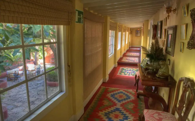 Hotel Rural Las Longueras