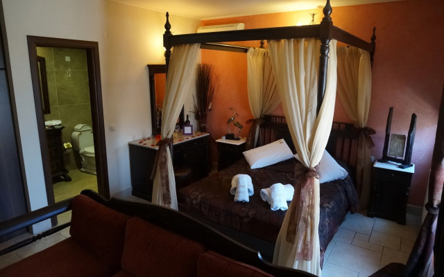 Epavlis Boutique Suites