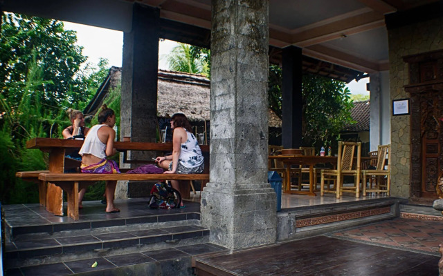 Lagas Hostel