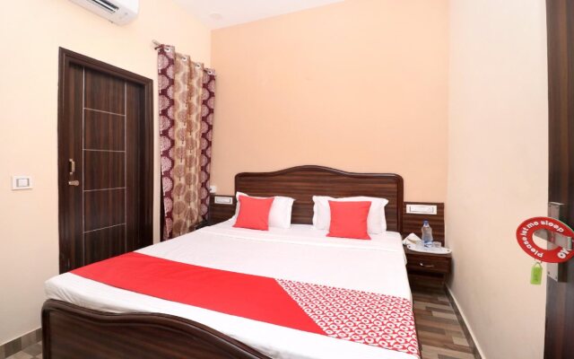 Pryag Guest House By OYO Rooms