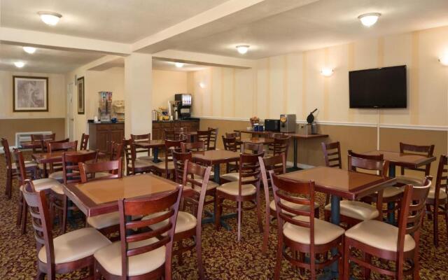 Days Inn by Wyndham Daytona Beach Speedway