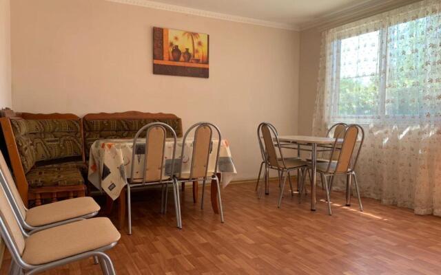 Guest house Eiva