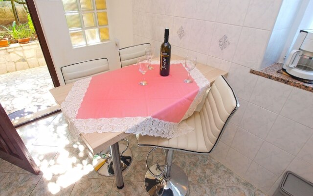 Apartment 154