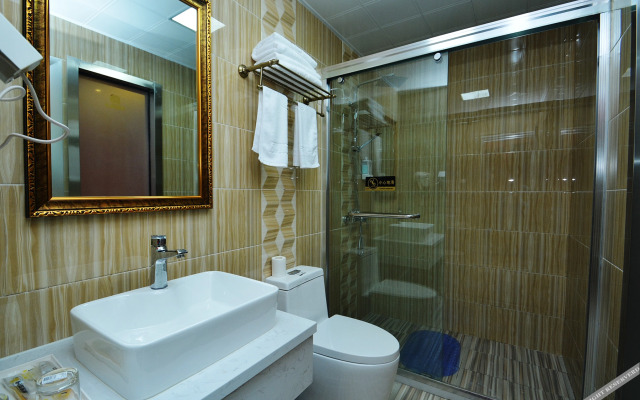 Nanjing 6 1 Business Passenger Hotel