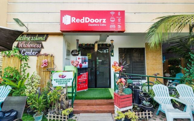 RedDoorz @ Zapatera Cebu