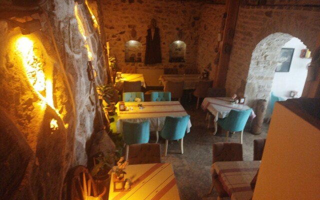 Topçuoğlu Konak Butik Otel