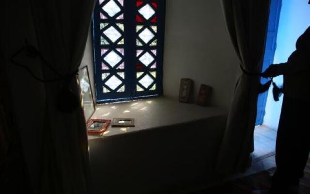 Dar Maï