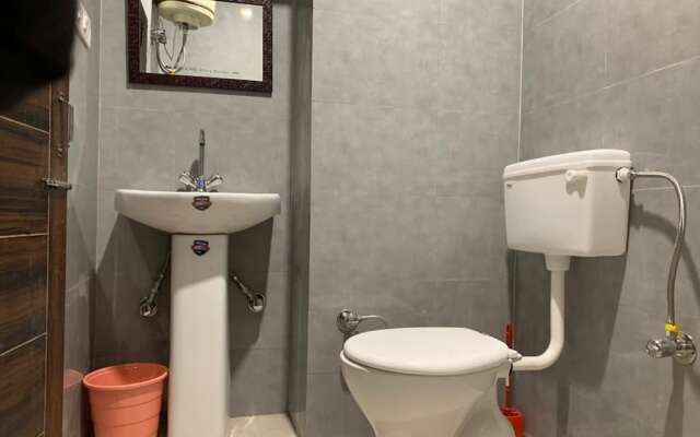 Pine Trails Jungle Camp