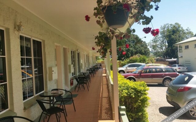 Yungaburra Park Motel