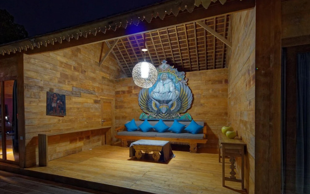 Cendana Villas-9Bedroom Private Pool