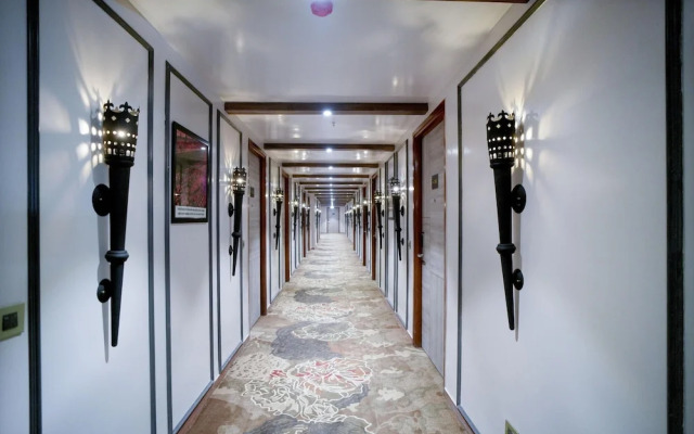 Club House Hotel Ayodhya