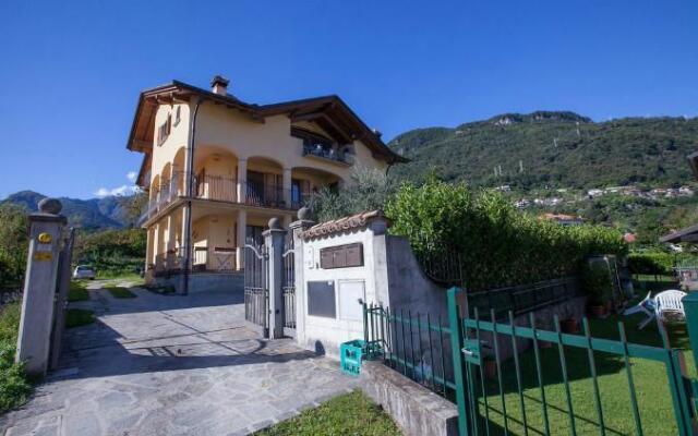 Mansarda di Gravedona