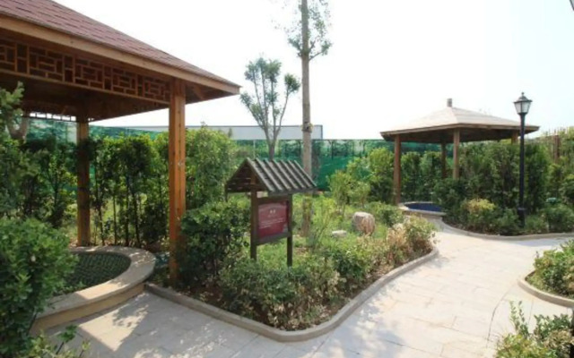 Liaocheng shengjing hot spring hotel