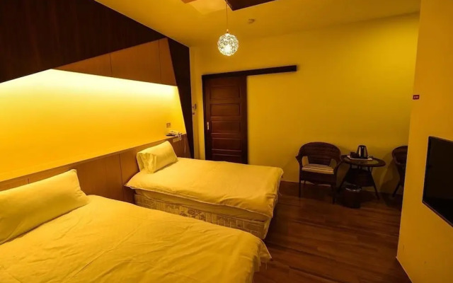 Summer Travel B&B